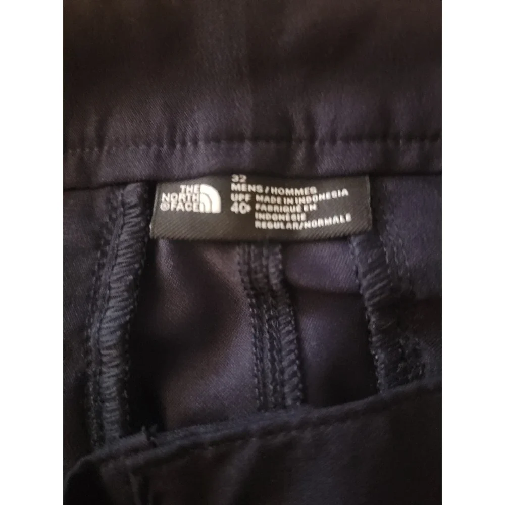 The North Face Pants Mens Size 32x31 Navy  Hiking Outdoors Stretch UPF 40+